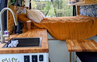 Midnight - B&B Style - 2021 Dodge Ram Camper Van